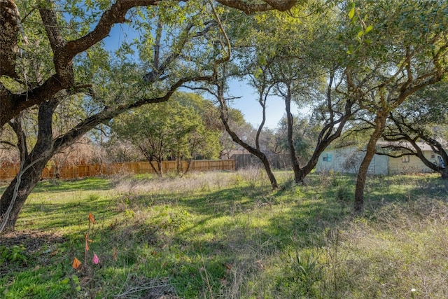 10509 W Lakeview Dr, Jonestown, TX 78645