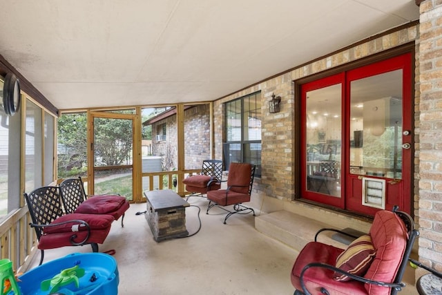 view of sunroom / solarium