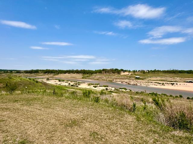 view of local wilderness featuring a rural view