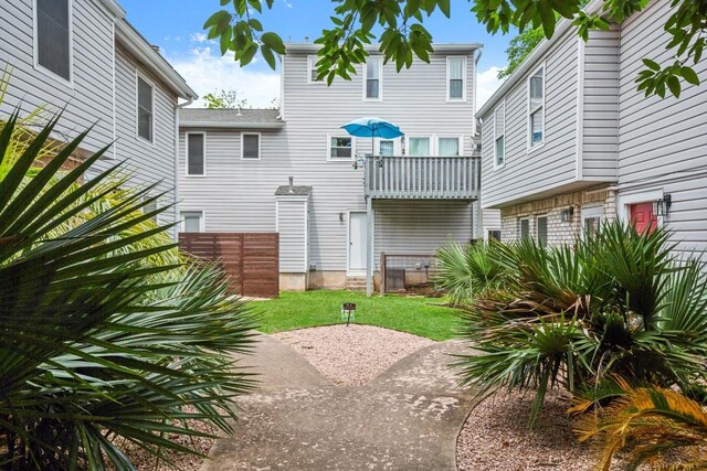 1904 Goodrich Ave Unit 16, Austin, TX 78704 - view of back of property