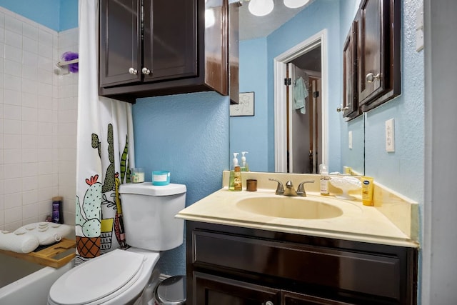 3011 Foxton Cv, Austin, TX 78748 - full bathroom featuring vanity, toilet, and shower / tub combo
