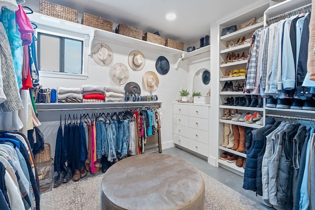 129 The Hills Dr, The Hills, TX 78738 - view of spacious closet