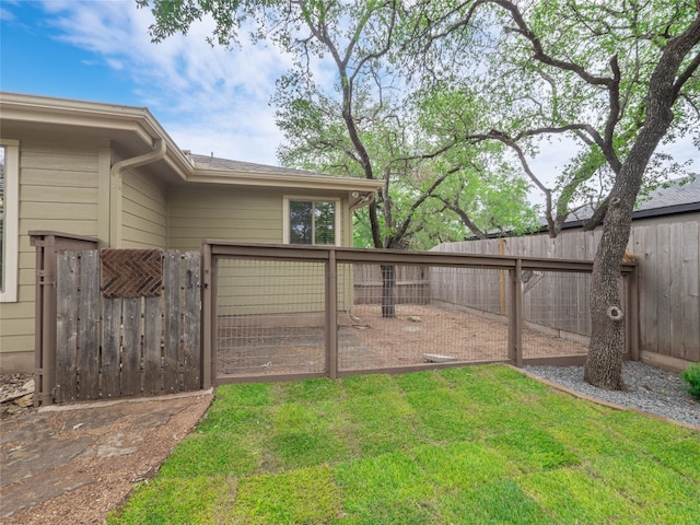 2912 Norton Ave, Lago Vista, TX 78645 - view of fenced backyard