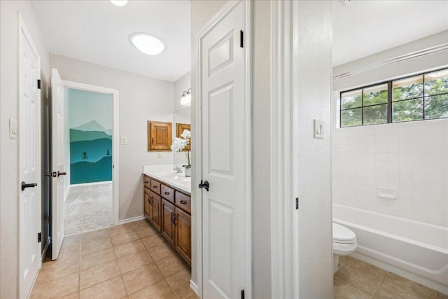 9007 Tweed Berwick Dr, Austin, TX 78750 - full bath with vanity, a bathing tub, toilet, and tile patterned floors