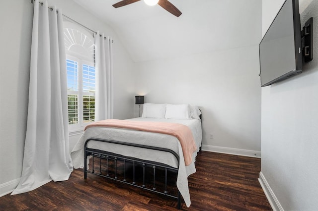 108 Perpetuation Dr Unit 802, Lakeway, TX 78734 - bedroom featuring lofted ceiling, wood finished floors, baseboards, and ceiling fan