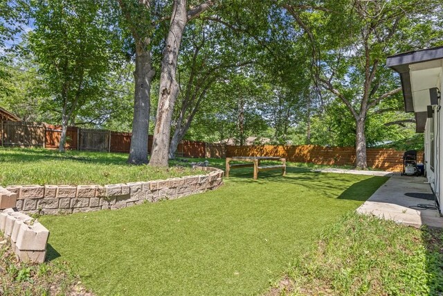 1712 Alleghany Dr, Austin, TX 78741 - view of yard