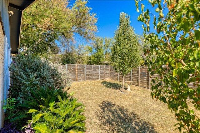 8504 Woodstone Dr, Austin, TX 78757 - photo 28