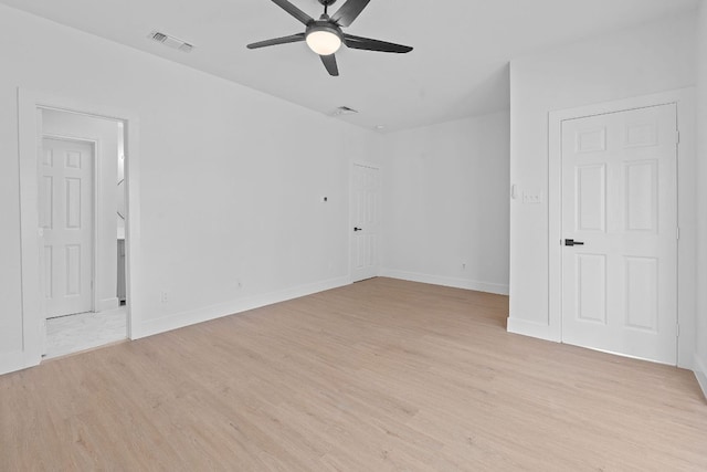 300 Fawn Ln, Georgetown, TX 78628 - unfurnished room featuring light wood-style flooring and a ceiling fan