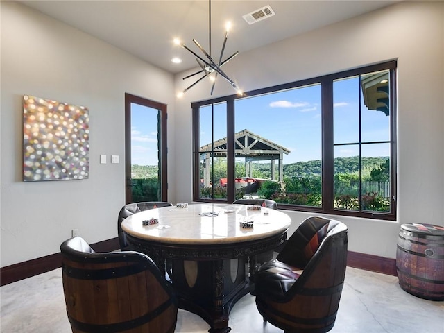 dining space featuring recessed lighting, visible vents, a chandelier, and baseboards