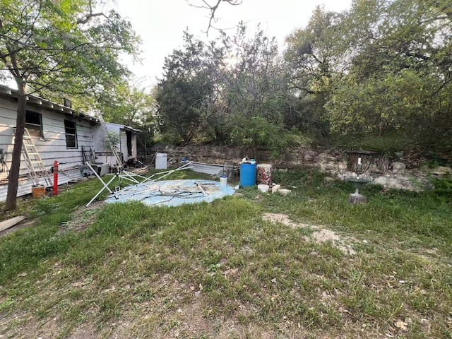 11014 W Lake Terrace Dr, Jonestown, TX 78645 - view of grassy yard