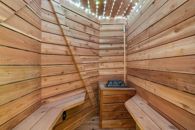 view of sauna / steam room