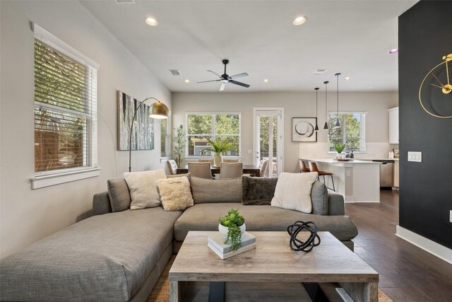 314 Virtus Bnd Unit 52, Austin, TX 78748 - living area featuring dark wood-style floors, recessed lighting, and ceiling fan