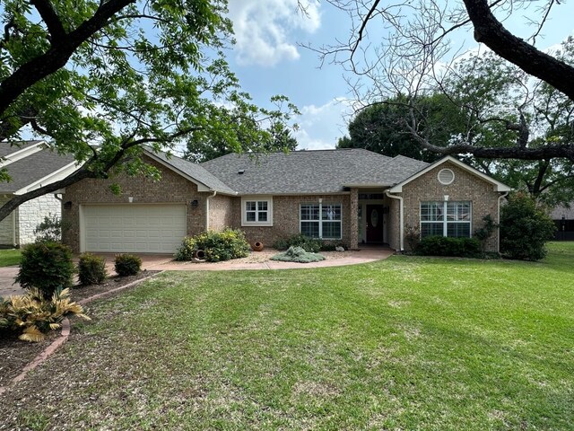 411 Stewart St, Marble Falls, TX 78654 - photo 1