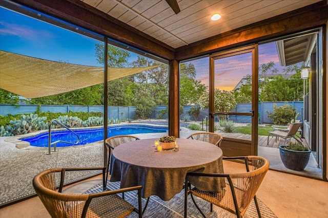 view of sunroom / solarium