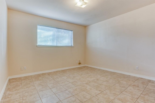 8811 Clearbrook Trl, Austin, TX 78729 - photo 16
