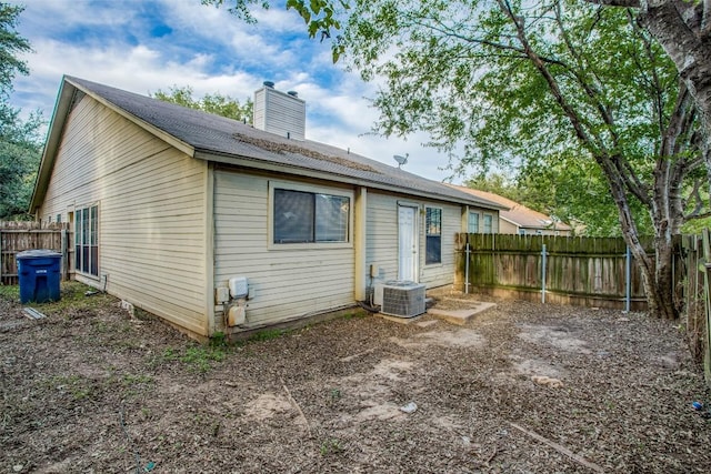 8811 Clearbrook Trl, Austin, TX 78729 - photo 22