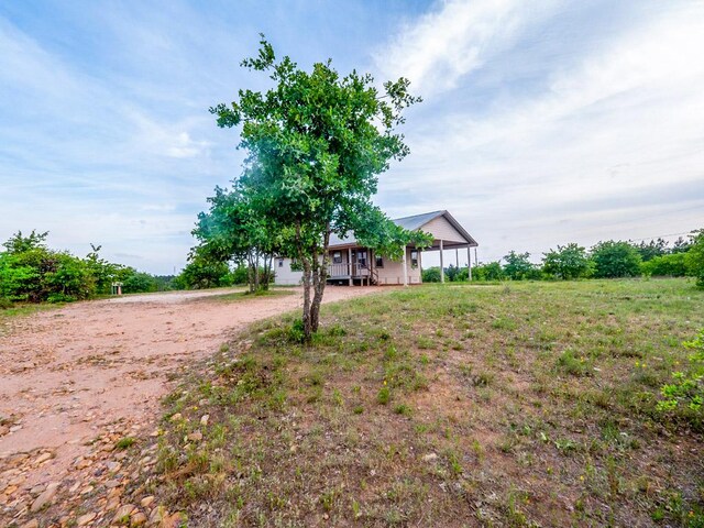 121 Hudson Rd, Smithville, TX 78957 - view of front facade