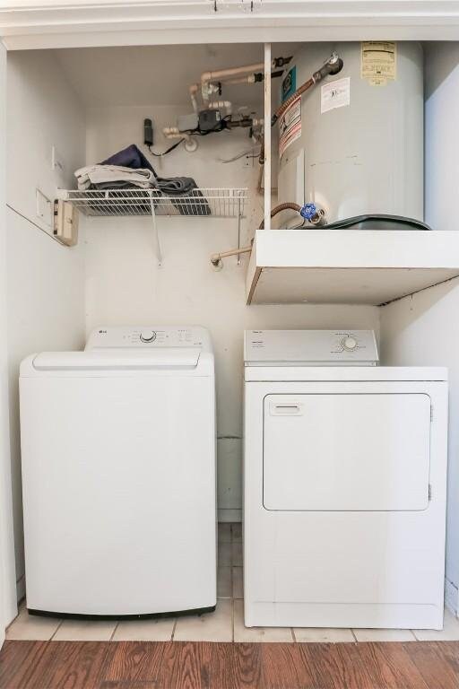 501 W 26th St Unit 312, Austin, TX 78705 - washroom with washing machine and dryer