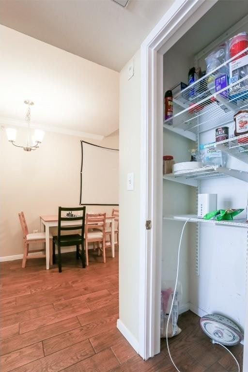 501 W 26th St Unit 312, Austin, TX 78705 - view of pantry