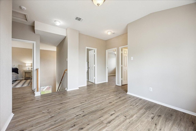 4108 Whitecrest Cv, Round Rock, TX 78681 - unfurnished room featuring light wood-style floors and a smoke detector