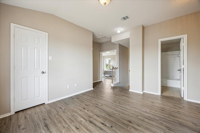 4108 Whitecrest Cv, Round Rock, TX 78681 - unfurnished room featuring wood finished floors