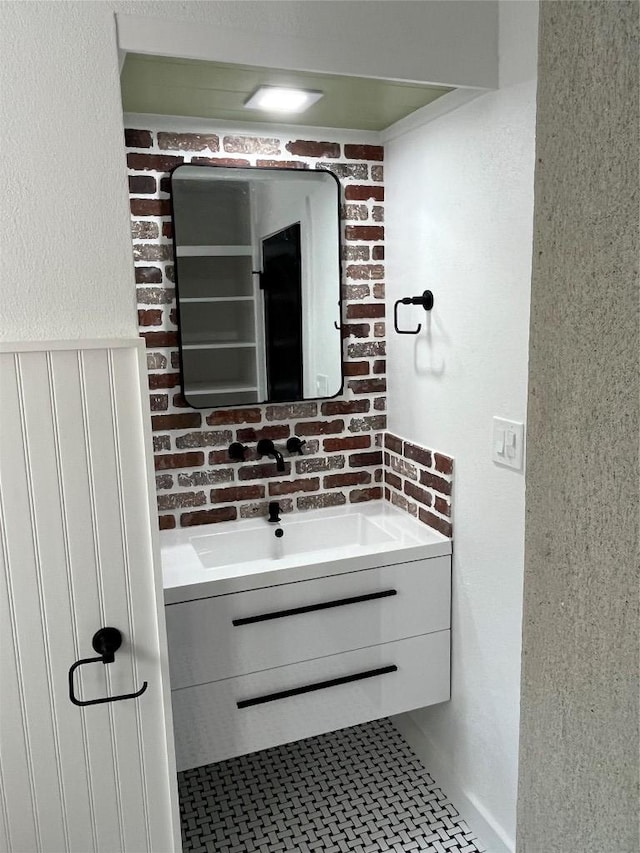 5611 Joe Sayers Ave, Austin, TX 78756 - bathroom featuring vanity