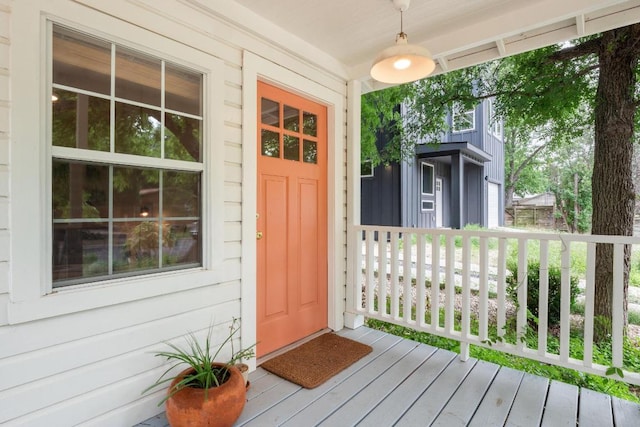 1405 Cometa St, Austin, TX 78721 - property entrance featuring a porch