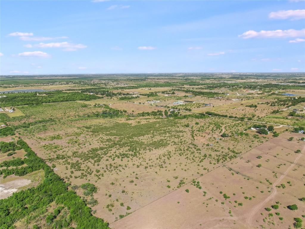 500 Schubert Ln, Niederwald, TX 78640 - photo 2