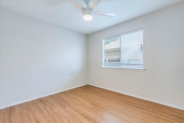 109 David Dr, Hutto, TX 78634 - unfurnished room featuring light wood-type flooring, baseboards, and ceiling fan