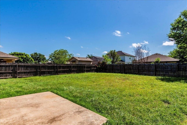 109 David Dr, Hutto, TX 78634 - view of yard with a patio