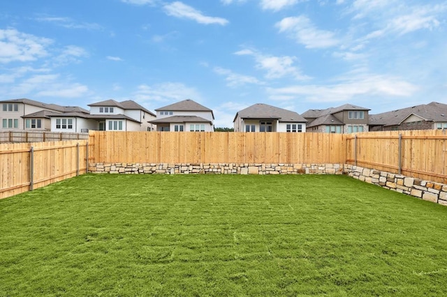 121 Coastal Way, Georgetown, TX 78628 - view of yard with a residential view