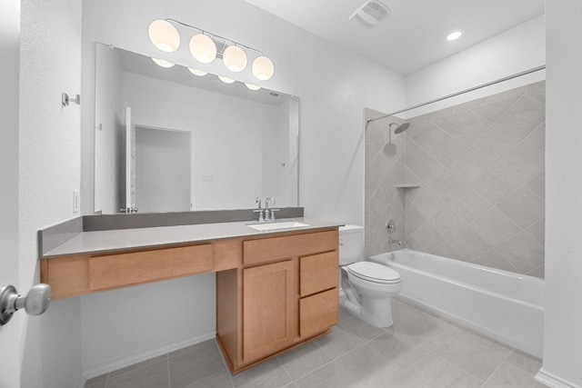 109 Coastal Way, Georgetown, TX 78628 - full bath featuring vanity, bathtub / shower combination, toilet, and tile patterned floors
