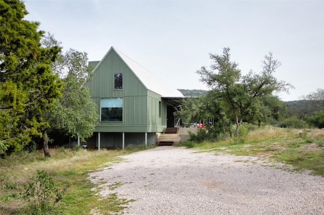 view of outdoor structure