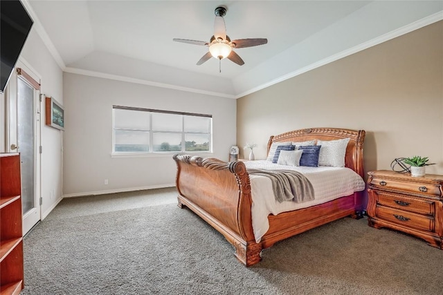 3606 Bunyan Cir, Lago Vista, TX 78645 - carpeted bedroom featuring a tray ceiling, crown molding, ceiling fan, and baseboards