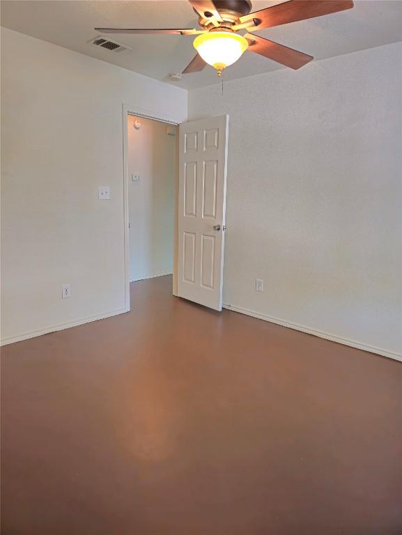 6637 River Oaks Dr, Kingsland, TX 78639 - empty room with ceiling fan and baseboards