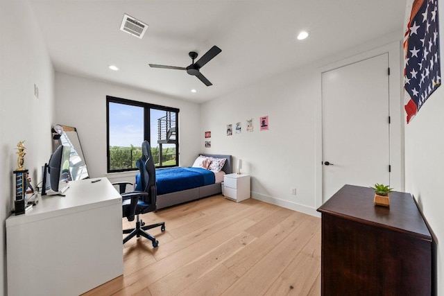 bedroom with recessed lighting, ceiling fan, visible vents, and light wood-style flooring