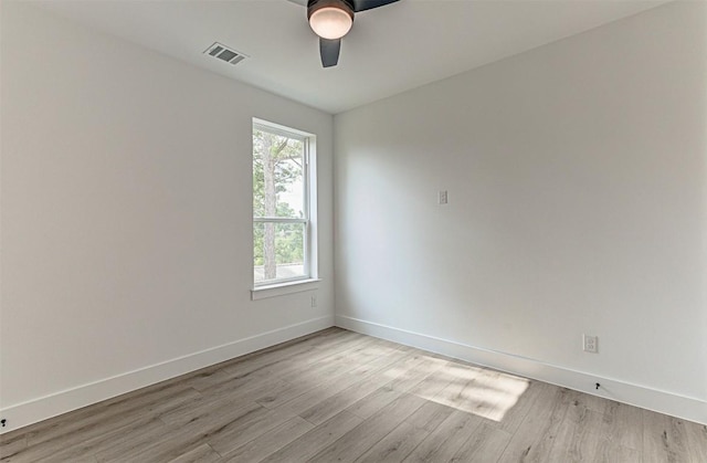 141 Awehi Ln, Bastrop, TX 78602 - unfurnished room with a ceiling fan, light wood-type flooring, and baseboards