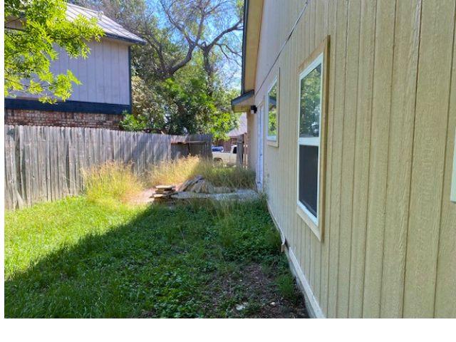 4307 Glenover, San Antonio, TX 78217 - view of yard featuring fence