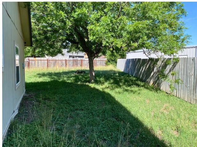 4307 Glenover, San Antonio, TX 78217 - view of yard