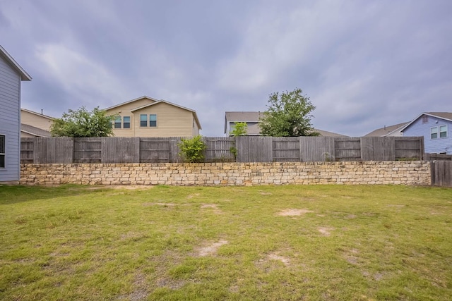 5816 Monmarte Cv, Austin, TX 78744 - view of yard