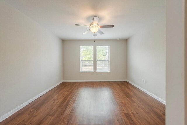 8009 Turnberry Ln, Austin, TX 78744 - photo 12