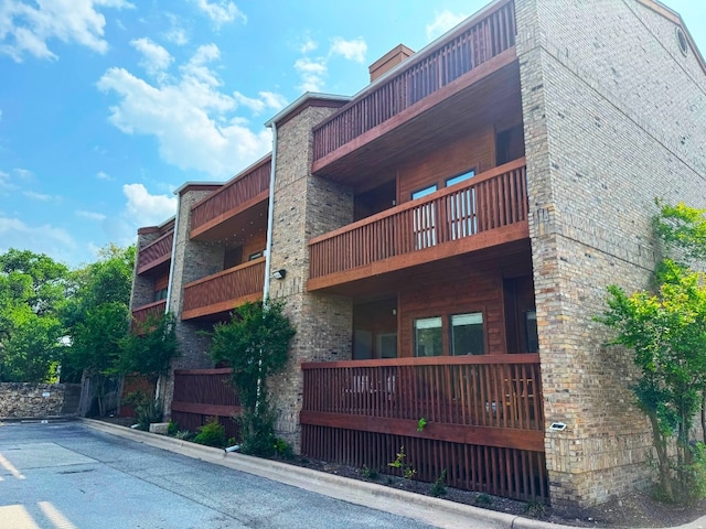 view of building exterior