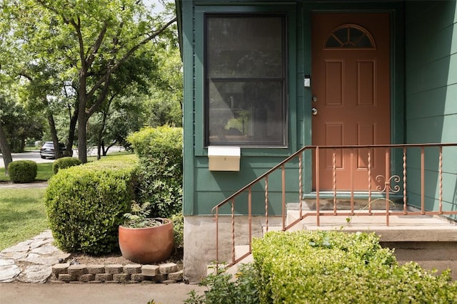 view of exterior entry