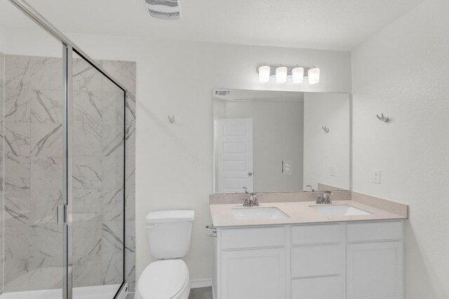200 Lucky Texan Rd, Jarrell, TX 76537 - full bath featuring double vanity and a marble finish shower