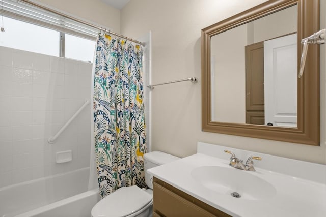 9417 Hopeland Dr, Austin, TX 78749 - bathroom with toilet, vanity, and shower / bath combo with shower curtain