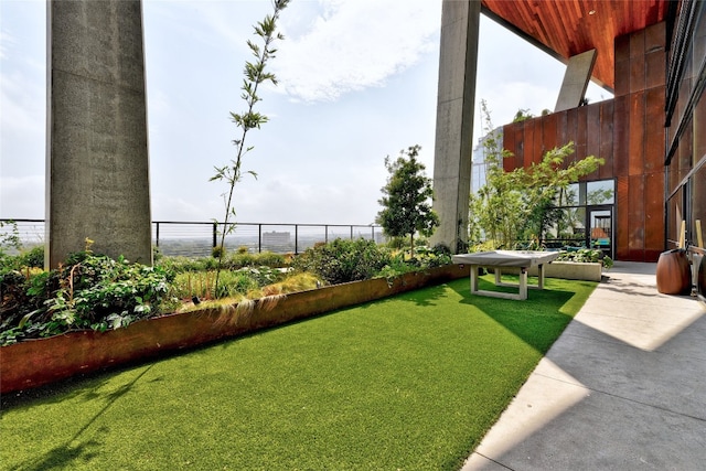 view of yard featuring fence