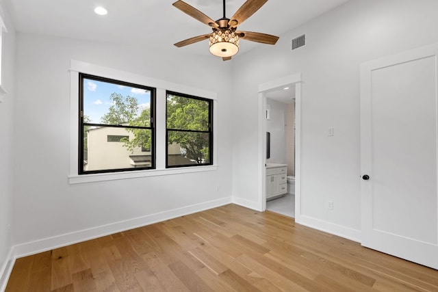 408 W 34th St, Austin, TX 78705 - unfurnished room featuring light wood-type flooring, ceiling fan, and recessed lighting