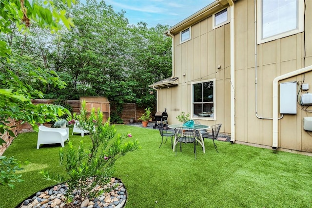 exterior space featuring fence
