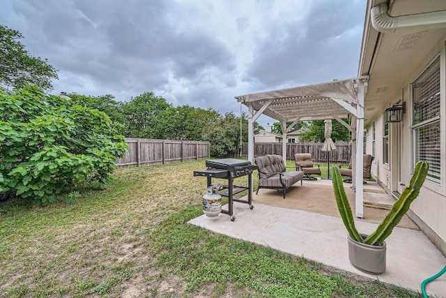view of yard with a patio, a fenced backyard, and a pergola