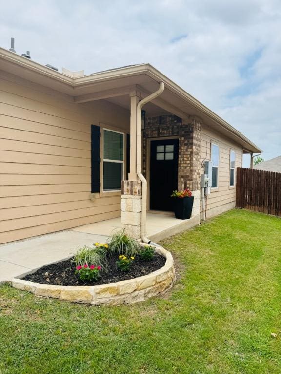 1045 Gaelic Dr, Georgetown, TX 78626 - doorway to property